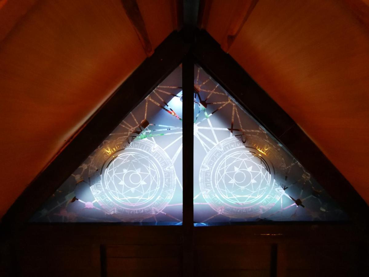 Stargate Villa Pintu Bintang Pemenang Buitenkant foto